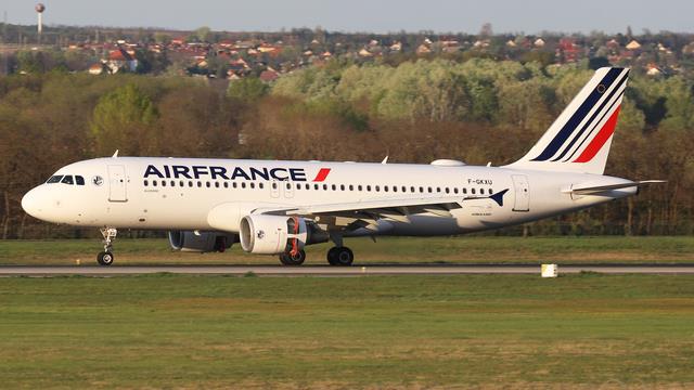F-GKXU:Airbus A320-200:Air France